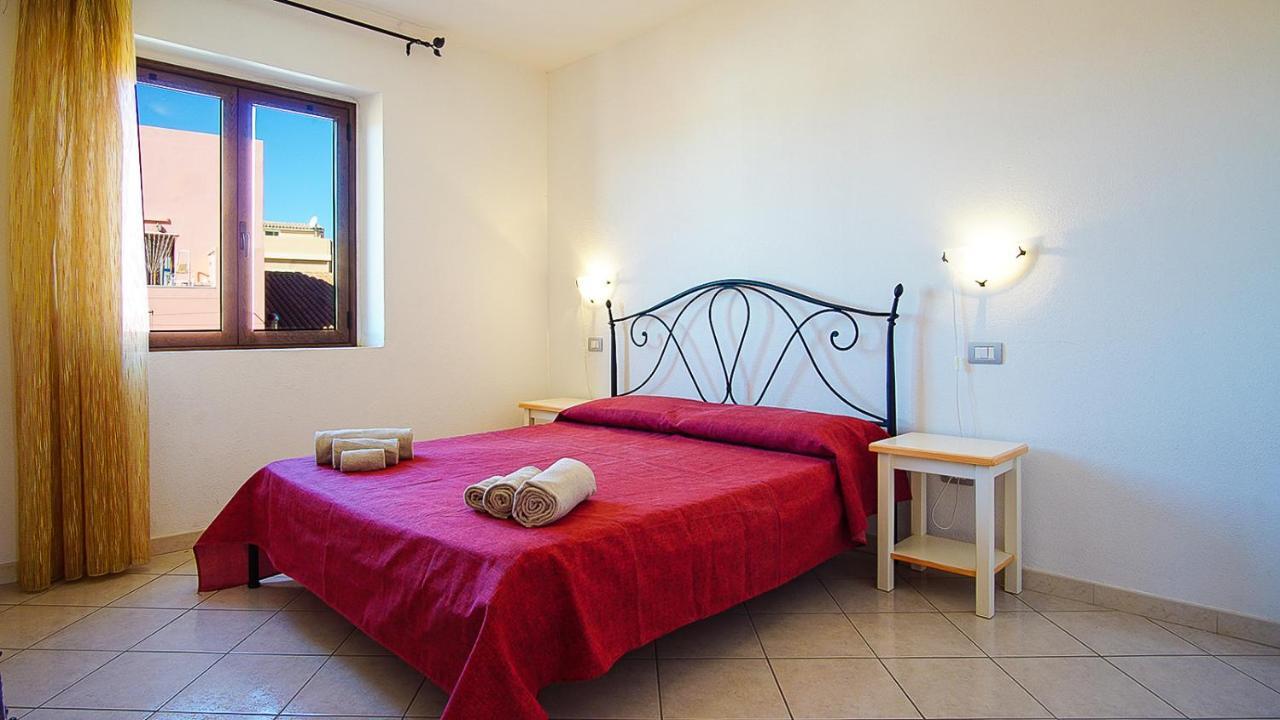 Carlo Felice Apartment Santa Teresa Gallura Exterior foto